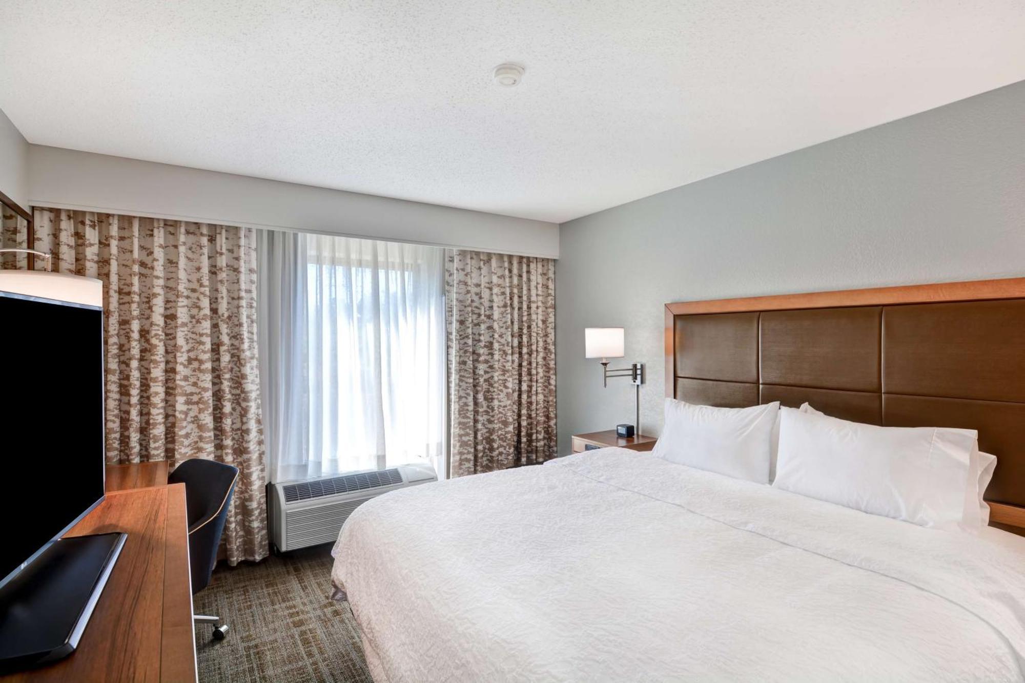 Hampton Inn Memphis Poplar Zewnętrze zdjęcie